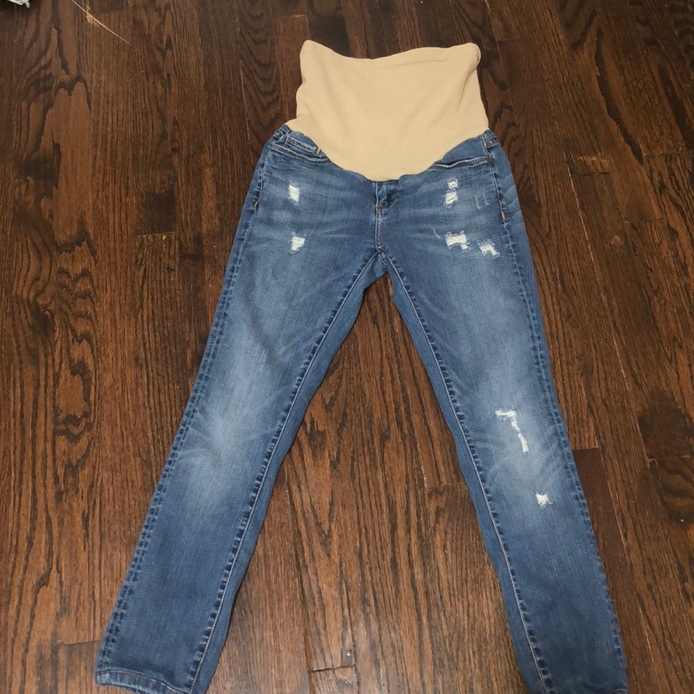 A Pea in the Pod Maternity Jeans 👖